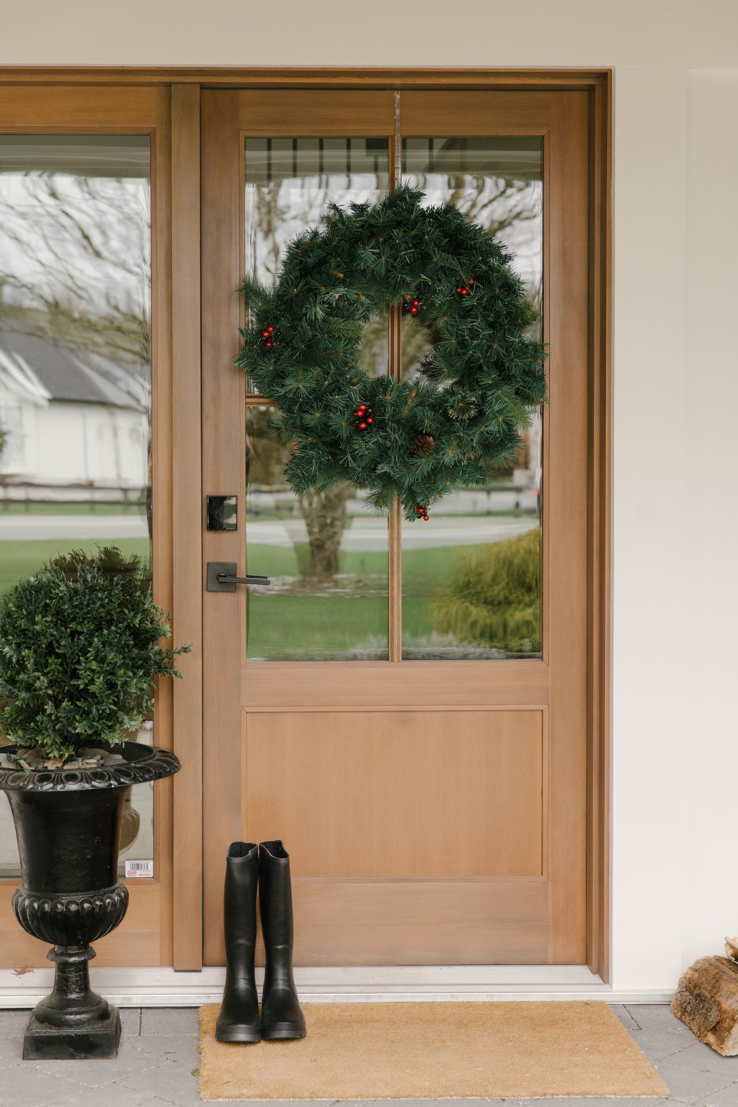 Deluxe Wreath - Unlit