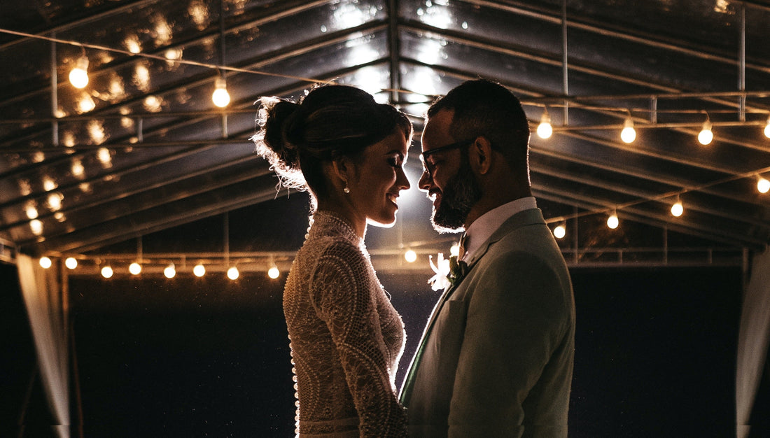 10 Lighting Ideas for Intimate Weddings