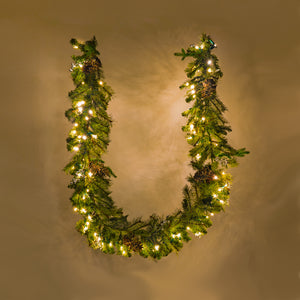 Deluxe Garland (Lit)